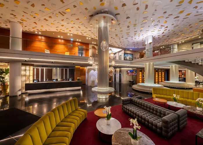 Resort: Sh Valencia Palace